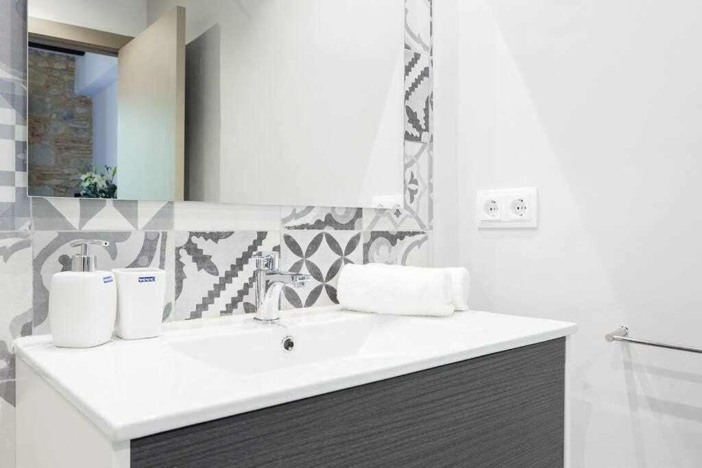 Sleep & Stay Home With Balcony Bonaventura 3 Girona Exteriér fotografie